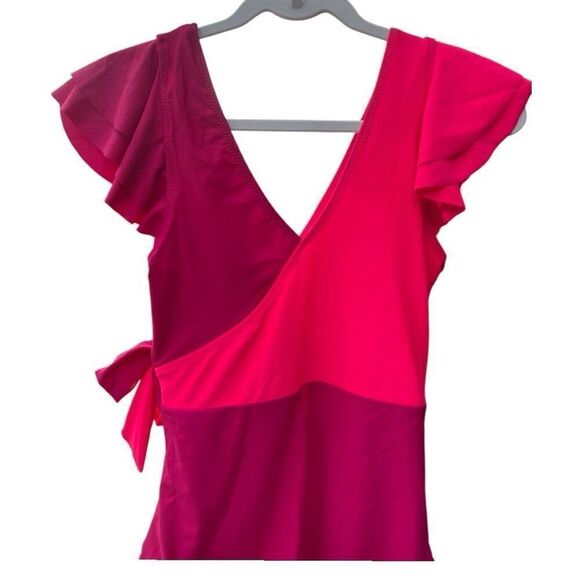 Blooming Jolly Red Pink Flutter Sleeve One Piece Swimsuit Size Large NWT - Picture 4 of 5